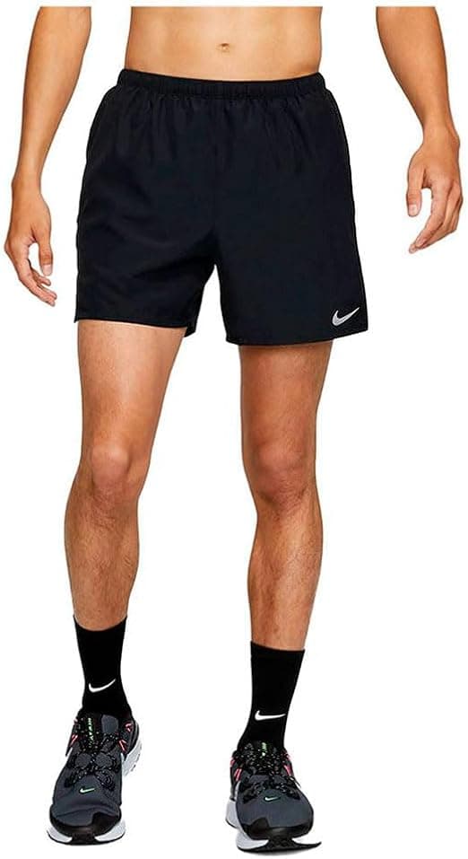 15359789302-short-nike-1.jpg